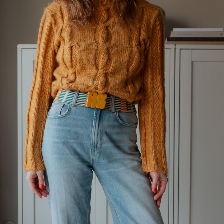Buckle No. 109 - honey mustard